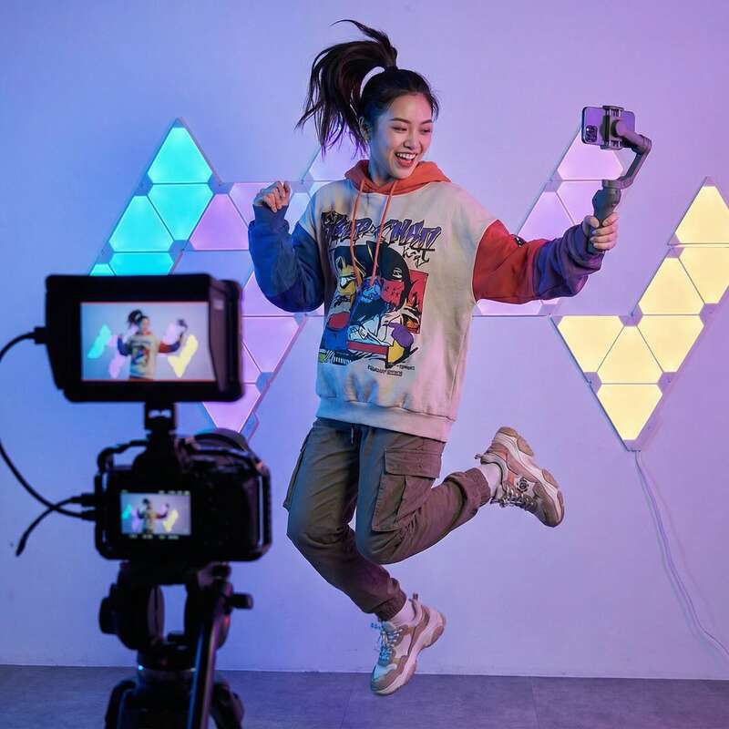 每日大赛短视频